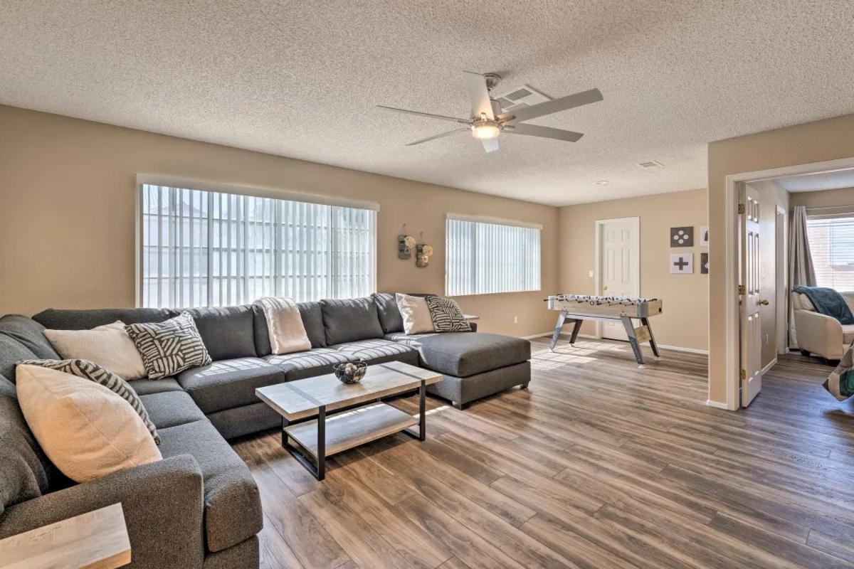 Villa A Beautiful House With Hot Tub, Grill & Games! Las Vegas Esterno foto