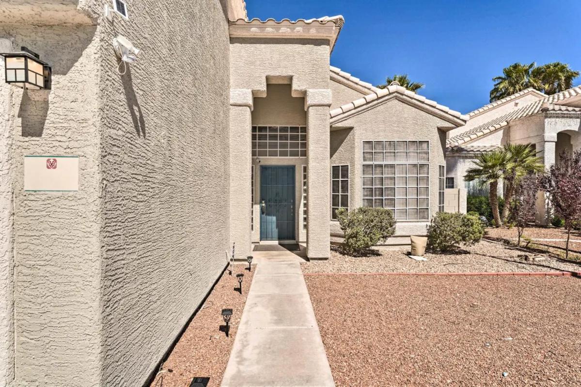Villa A Beautiful House With Hot Tub, Grill & Games! Las Vegas Esterno foto