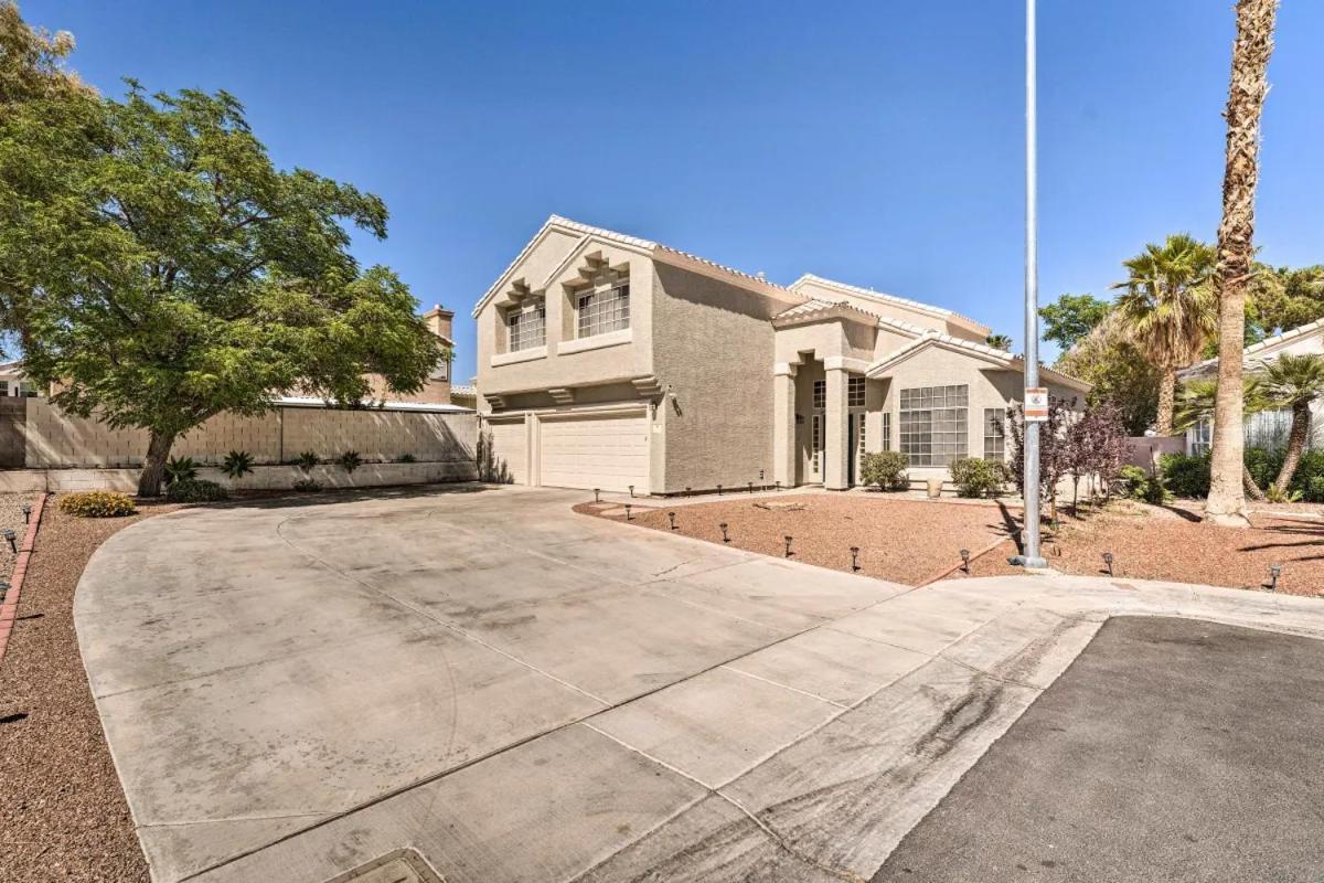 Villa A Beautiful House With Hot Tub, Grill & Games! Las Vegas Esterno foto