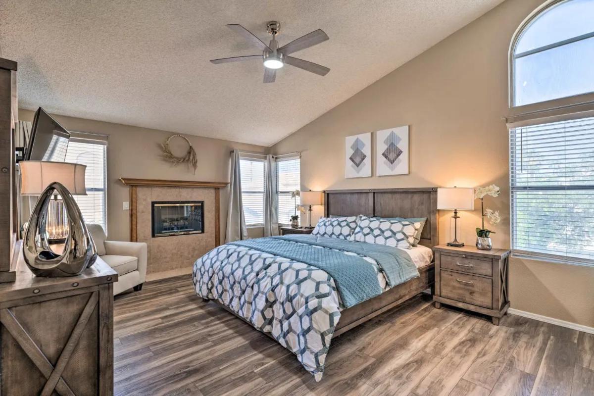 Villa A Beautiful House With Hot Tub, Grill & Games! Las Vegas Esterno foto